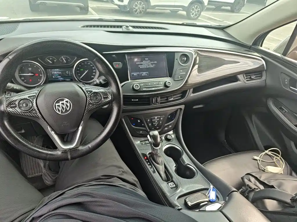 Buick Envision Plus — миниатюра 10