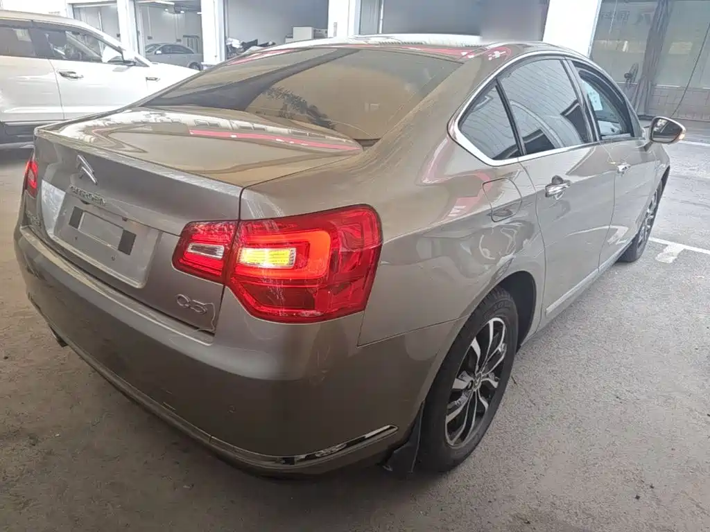 Citroen C5 — миниатюра 7