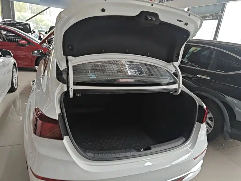 Kia K3 — миниатюра 19