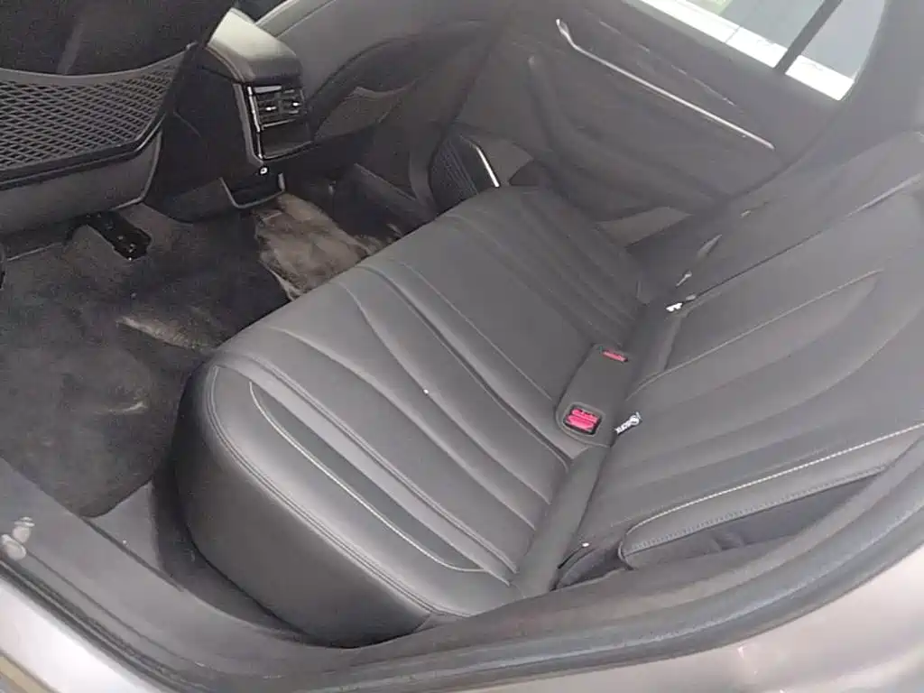 Geely Xingyue L — миниатюра 16