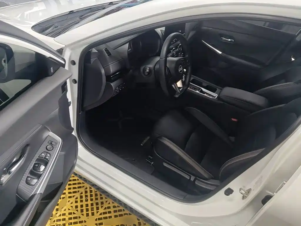 Nissan Sylphy — миниатюра 16
