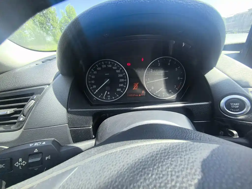 BMW X1 — миниатюра 8