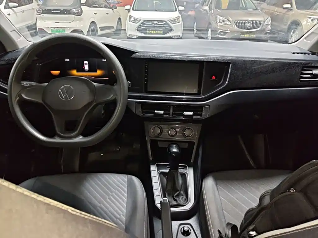 Volkswagen Lavida — миниатюра 10