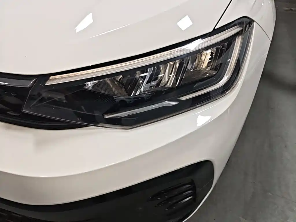 Volkswagen Lavida — миниатюра 24