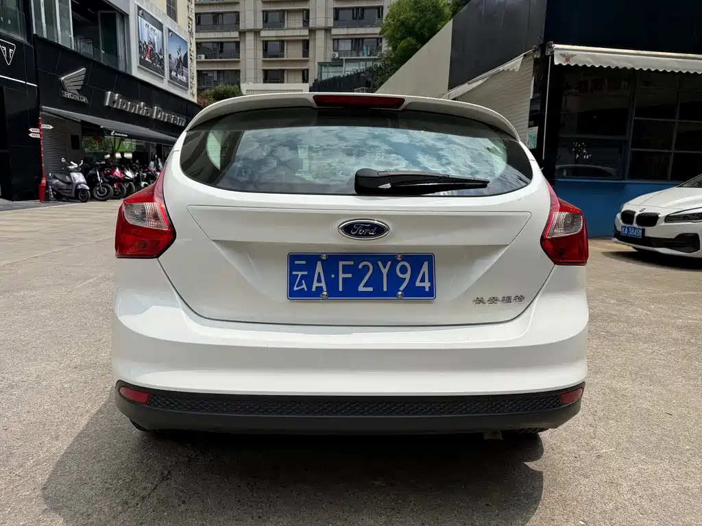 Ford Focus — миниатюра 4