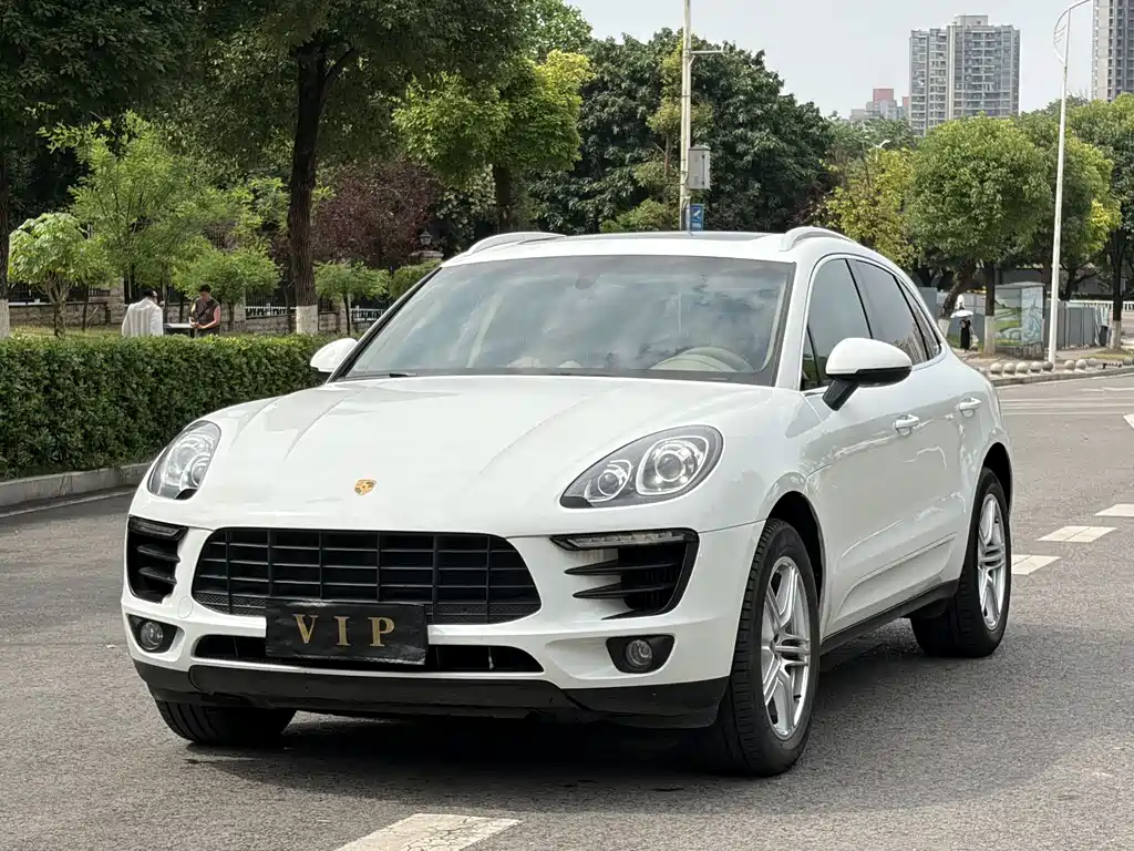 Porsche Macan 2015