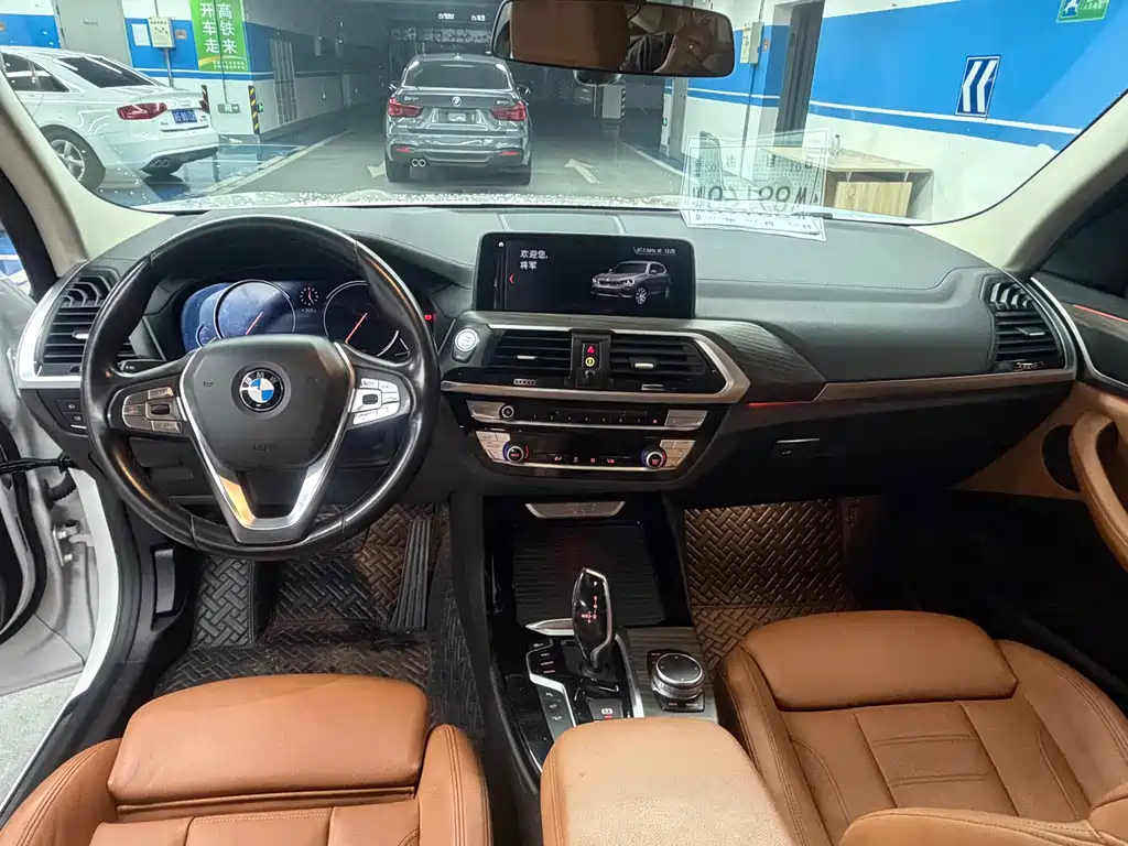 BMW X3 2018 xDrive28i Luxury VI