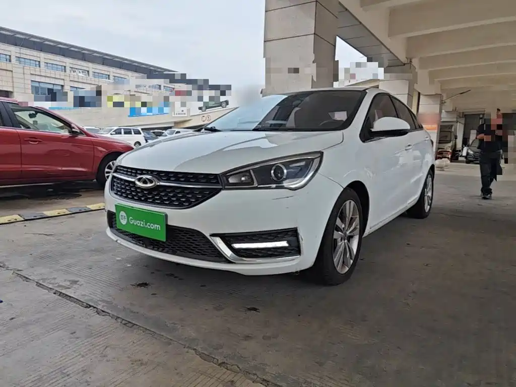 Chery Arrizo 5