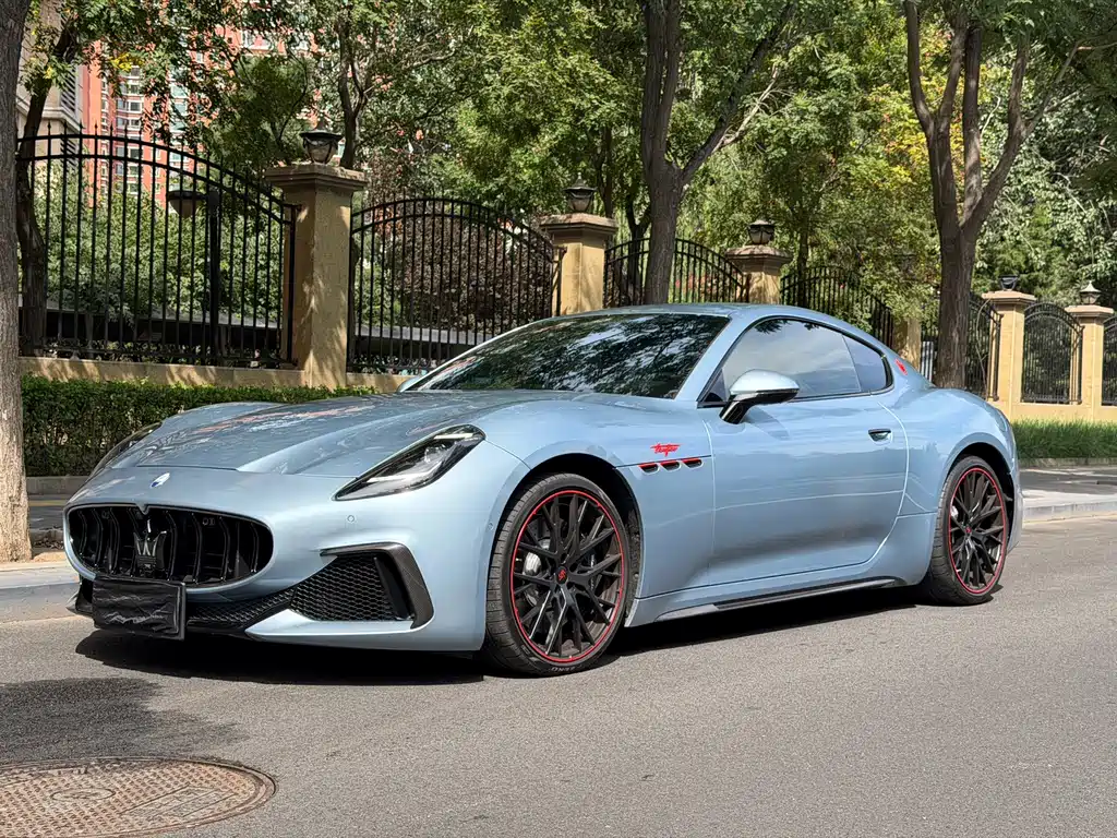 Maserati GranTurismo