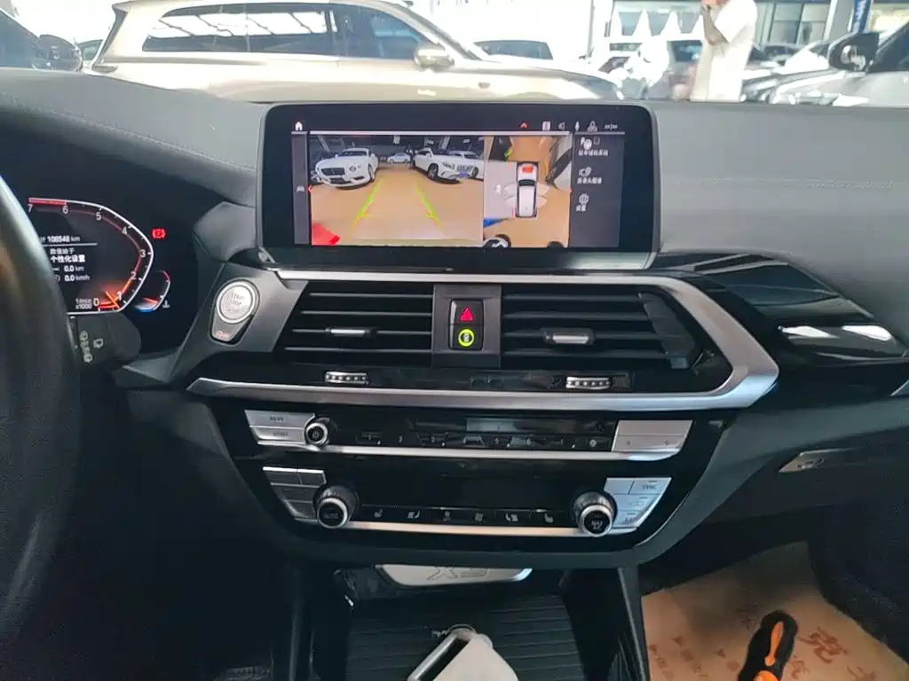 BMW X3 — миниатюра 13