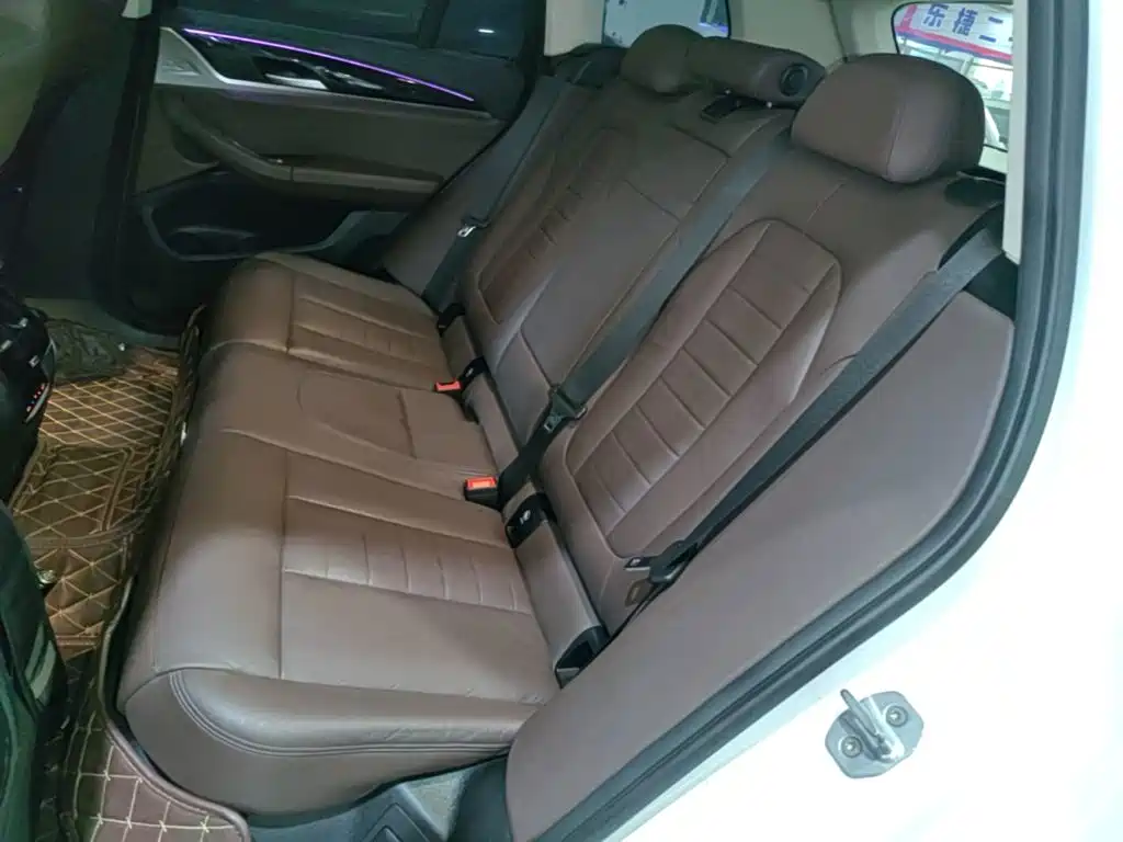 BMW X3 — миниатюра 17