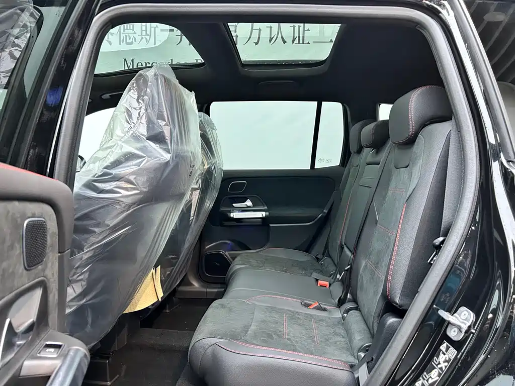 MERCEDES-BENZ GLB AMG