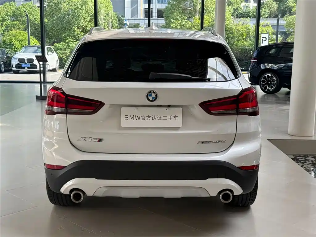 BMW X1 — миниатюра 3