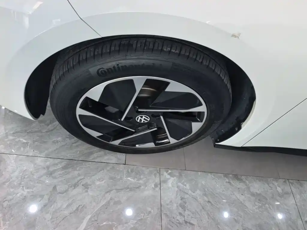Volkswagen ID.3 — миниатюра 23
