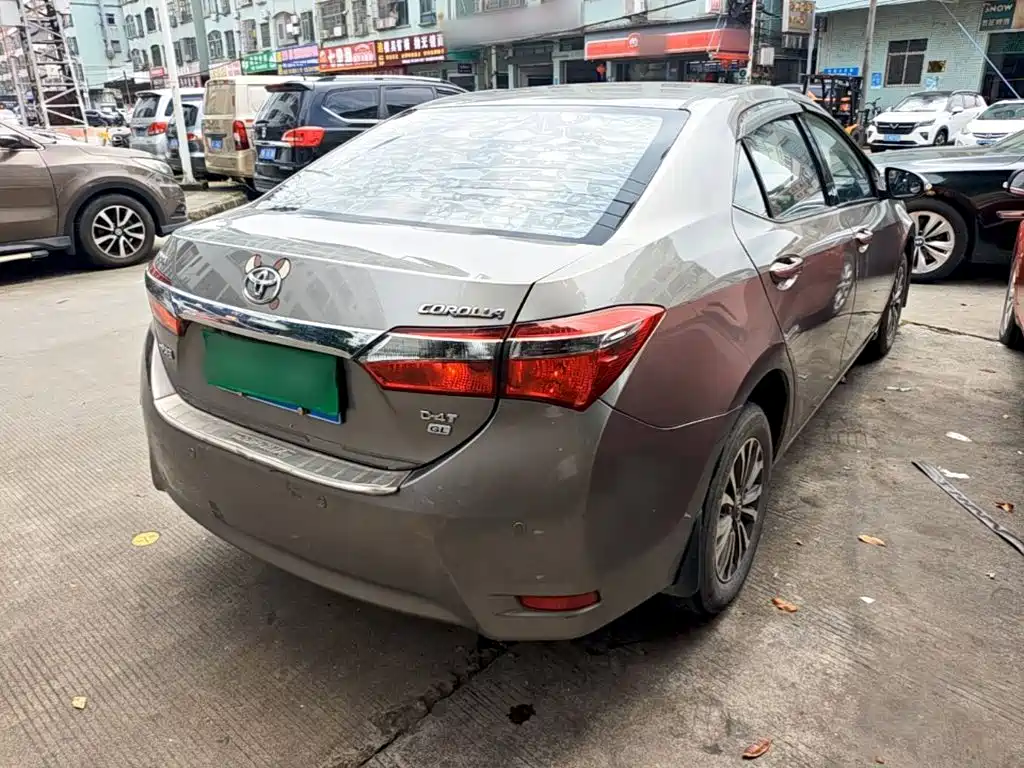 Toyota Corolla — миниатюра 7