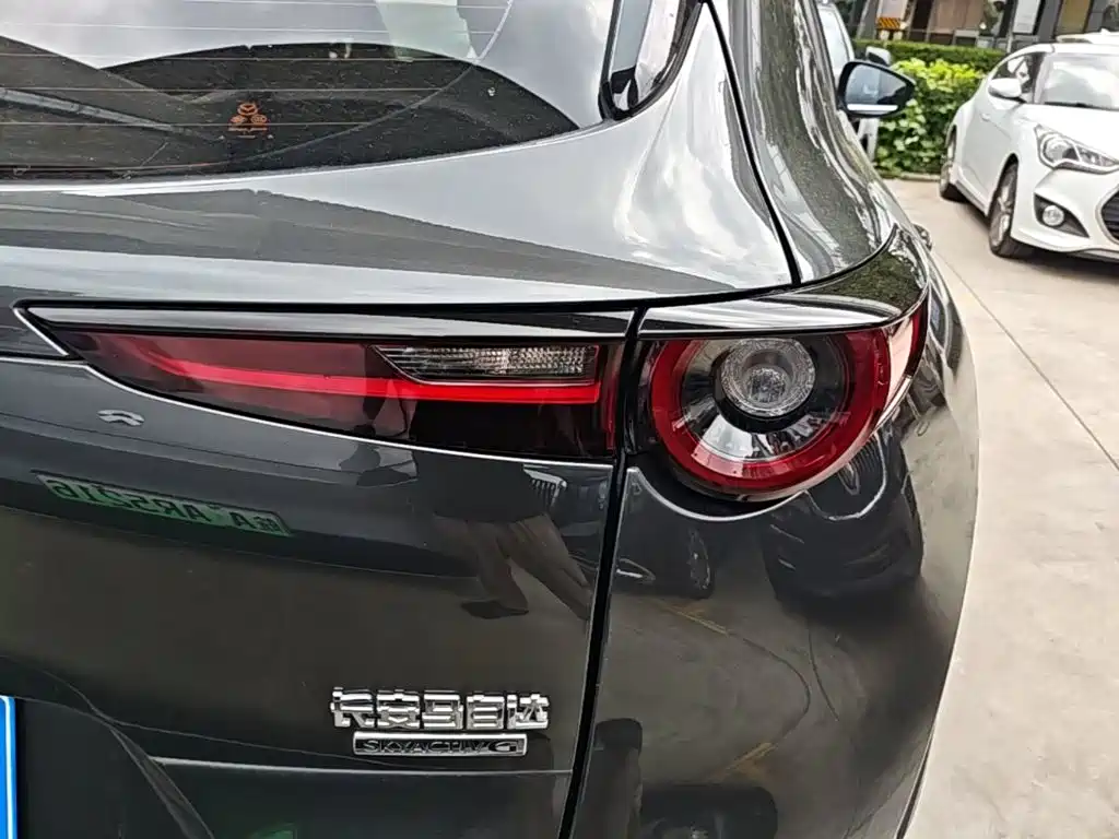 Mazda CX-30 — миниатюра 8