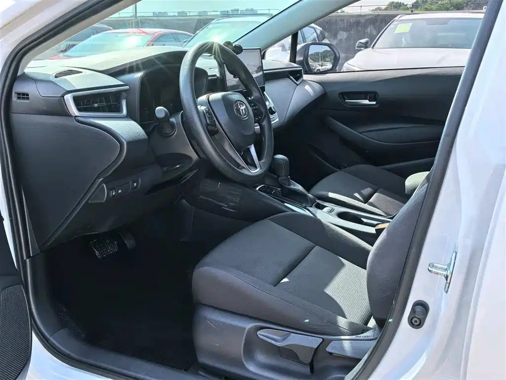 Toyota Corolla Levin 2023 1.8L Luxury