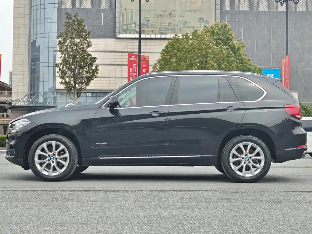 BMW X5 2018 xDrive28i