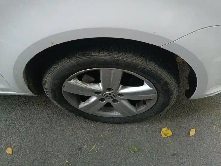 Volkswagen Touran — миниатюра 6