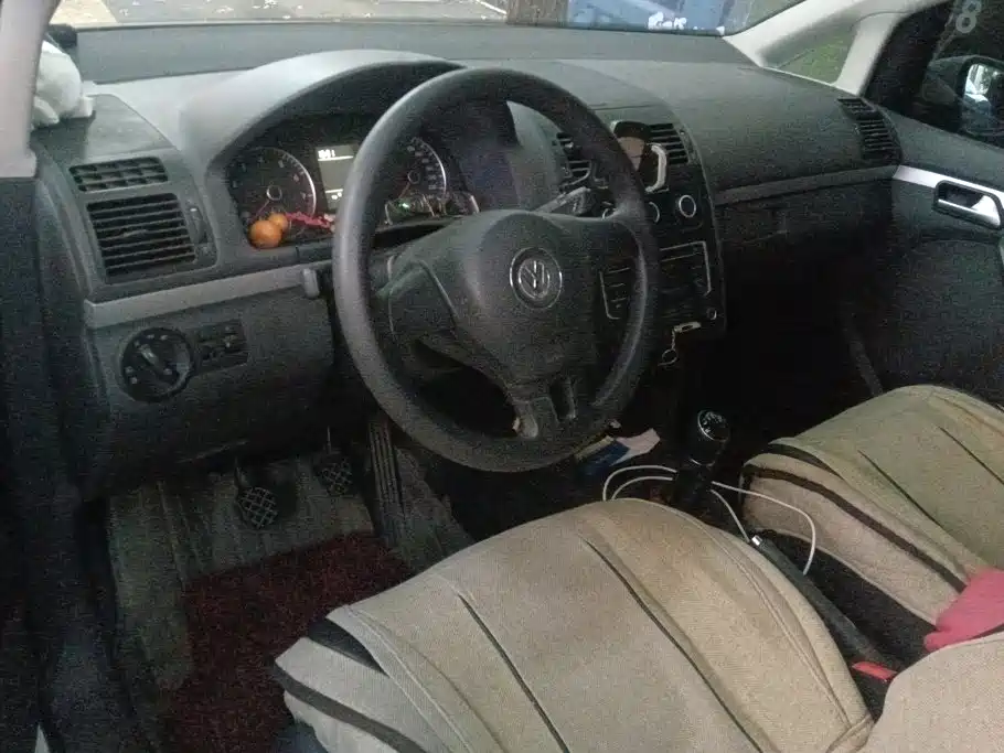 Volkswagen Touran — миниатюра 12