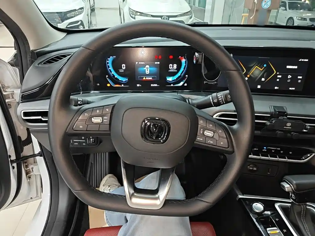 Changan Eado — миниатюра 11
