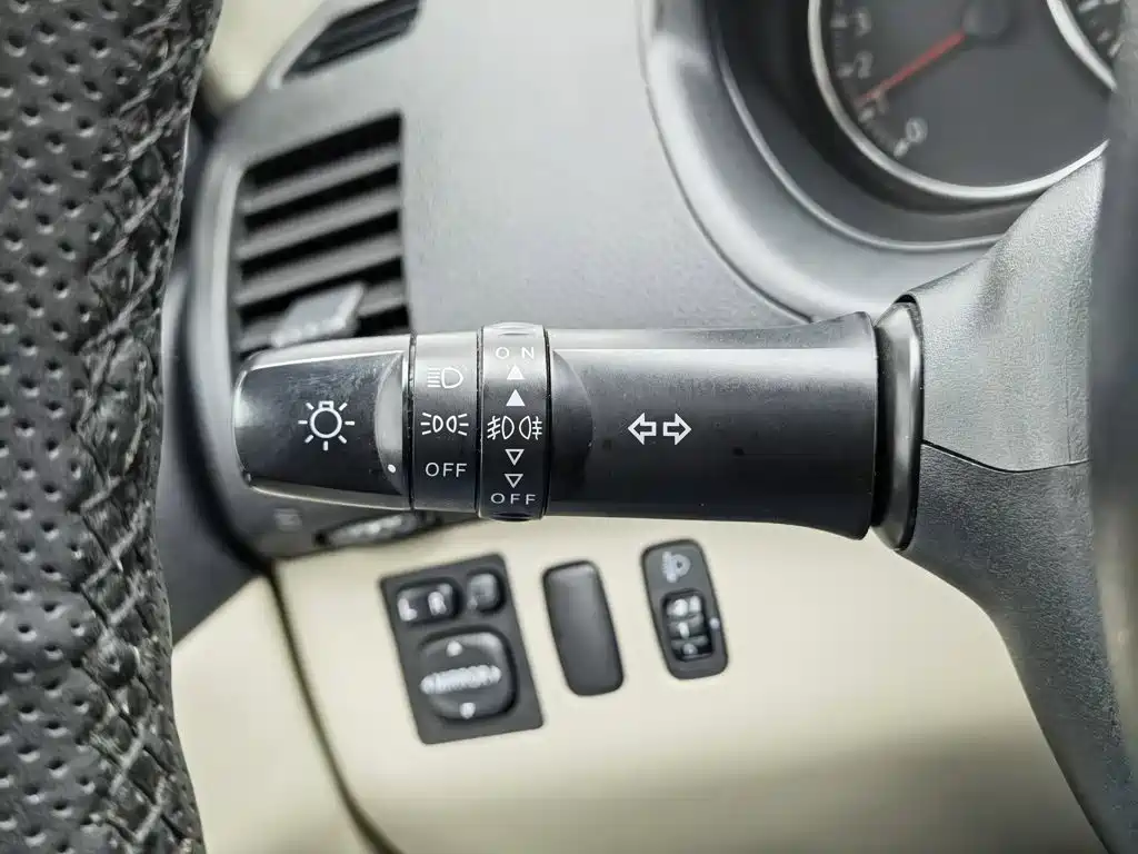Mitsubishi Pajero Sport — миниатюра 21