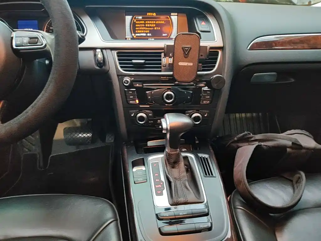 Audi A4L — миниатюра 13