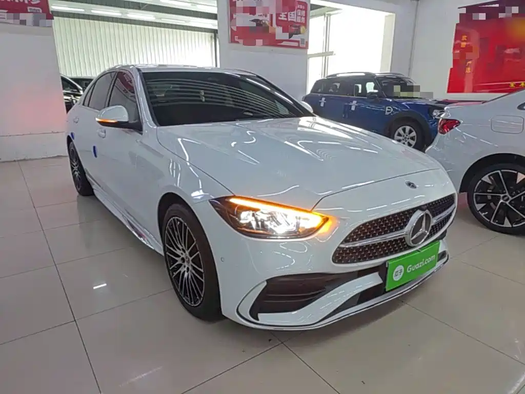 Mercedes-Benz C-Class — миниатюра 4