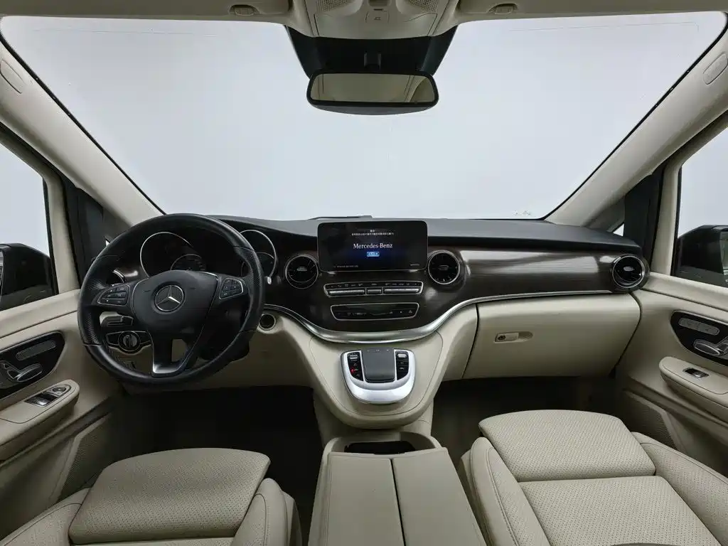 Mercedes-Benz V-Class — миниатюра 5