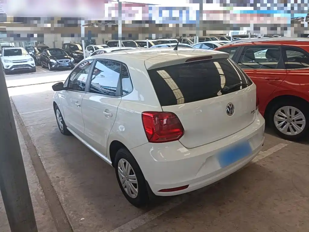 Volkswagen Polo — миниатюра 5