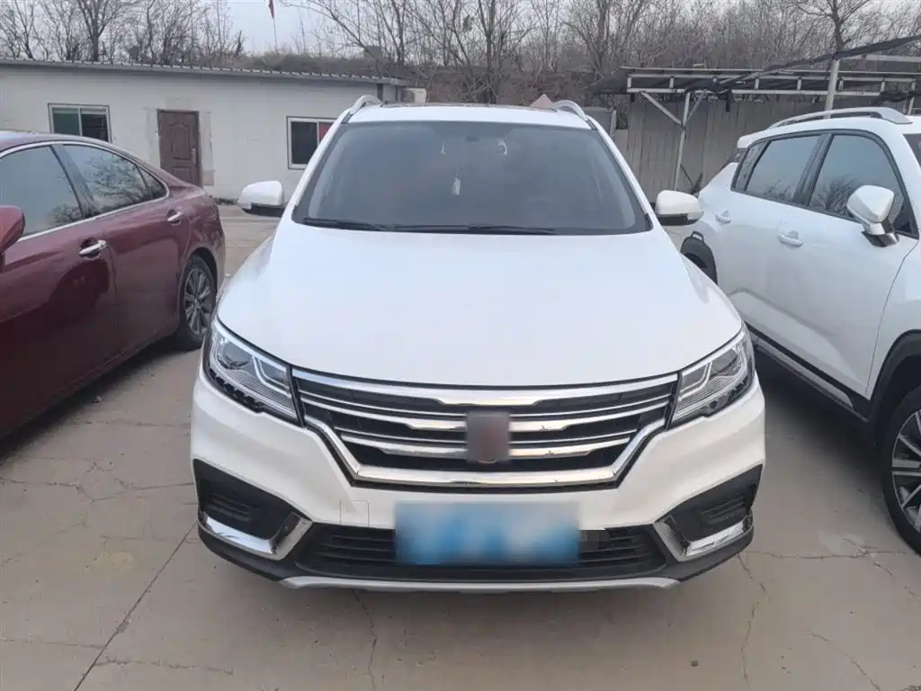 ROEWE RX3