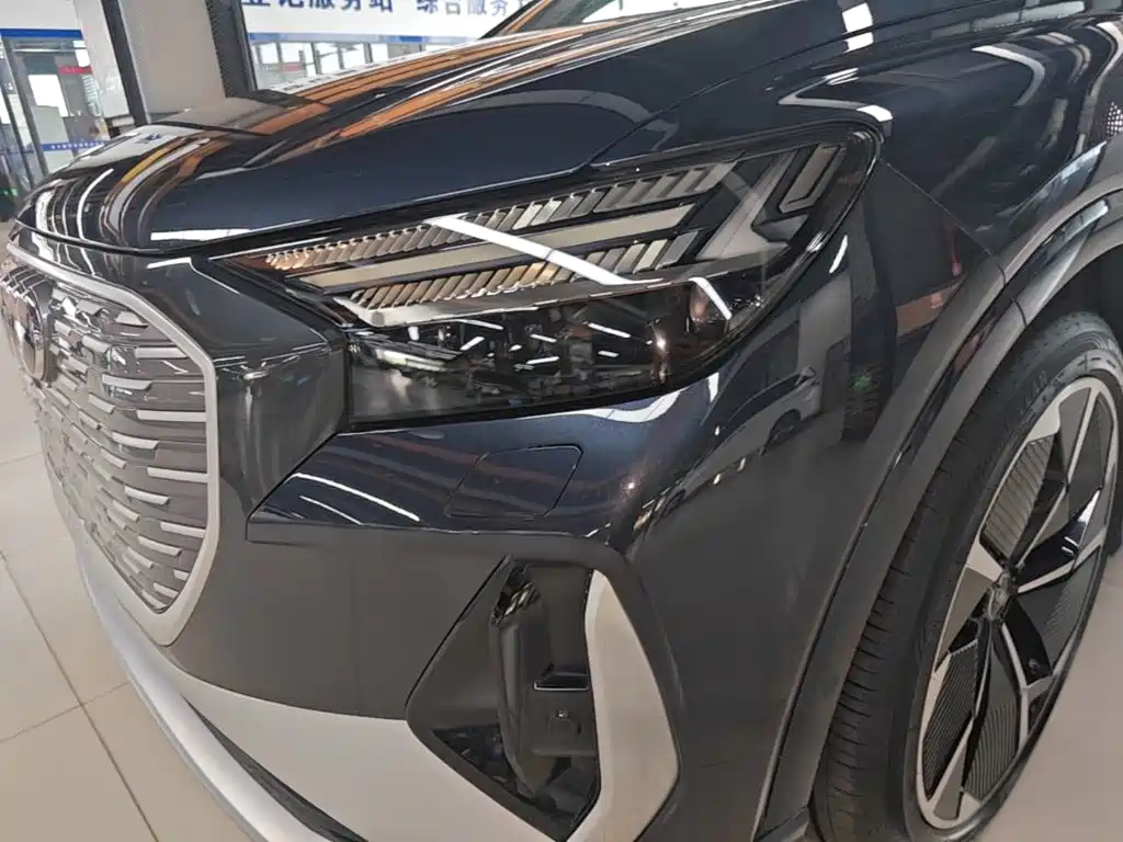 Audi Q4 e-tron — миниатюра 18