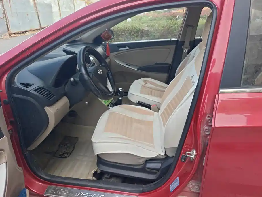 Hyundai Verna — миниатюра 9
