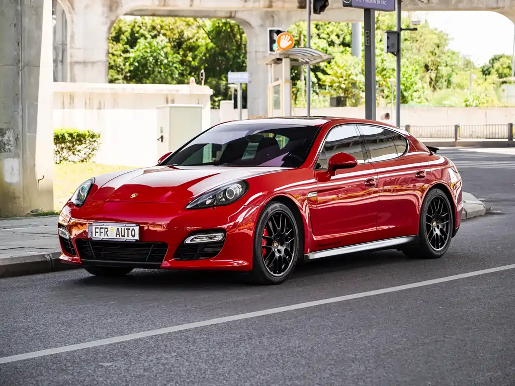 Porsche Panamera 2013
