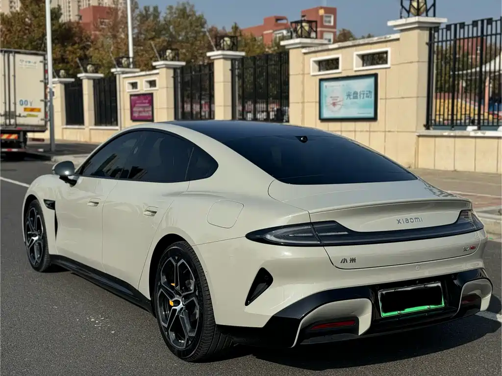 XIAOMI CAR XIAOMI SU7