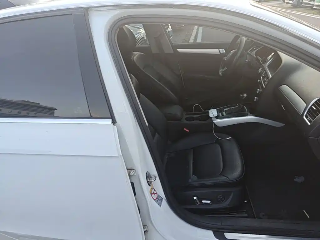 Audi A4L — миниатюра 25