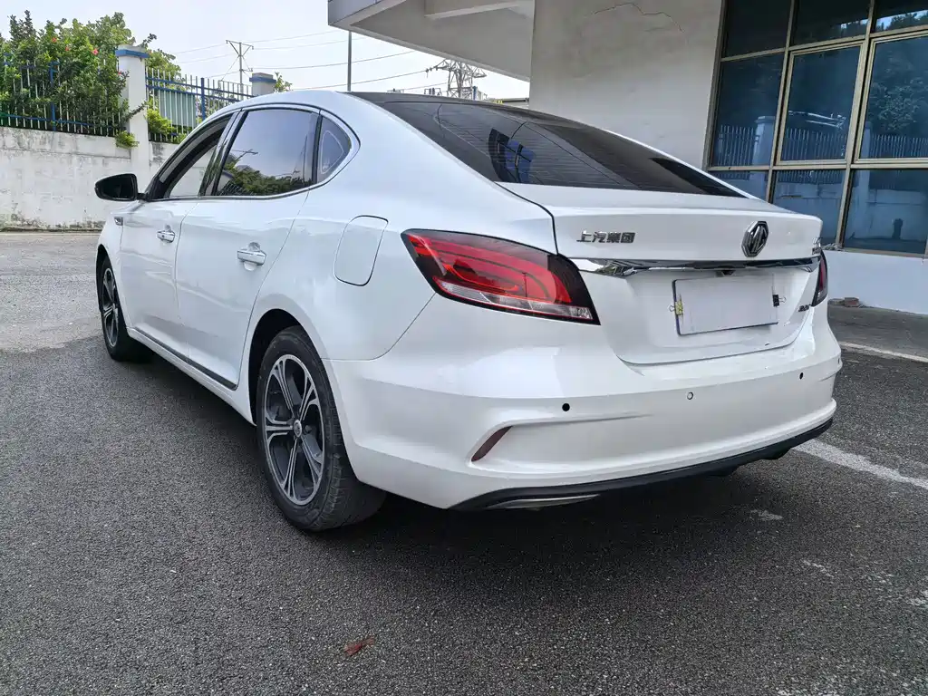 MG MG6 — миниатюра 5