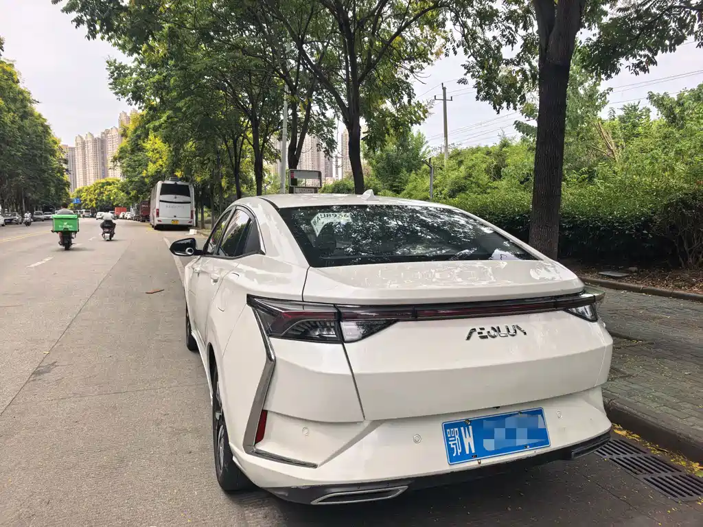 Aeolus Yixuan — миниатюра 14