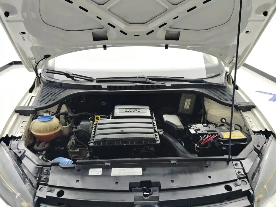 Volkswagen Jetta — миниатюра 10