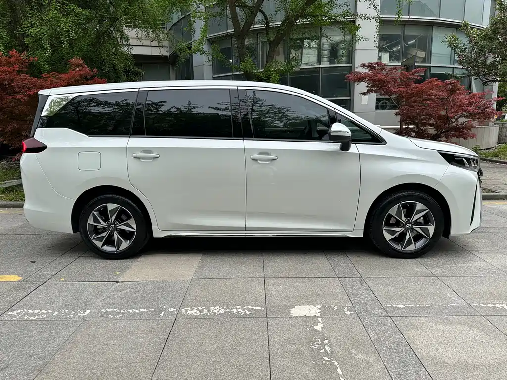 GAC Motor Trumpchi M6 — миниатюра 11