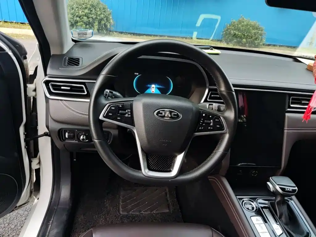 JAC A5 — миниатюра 11