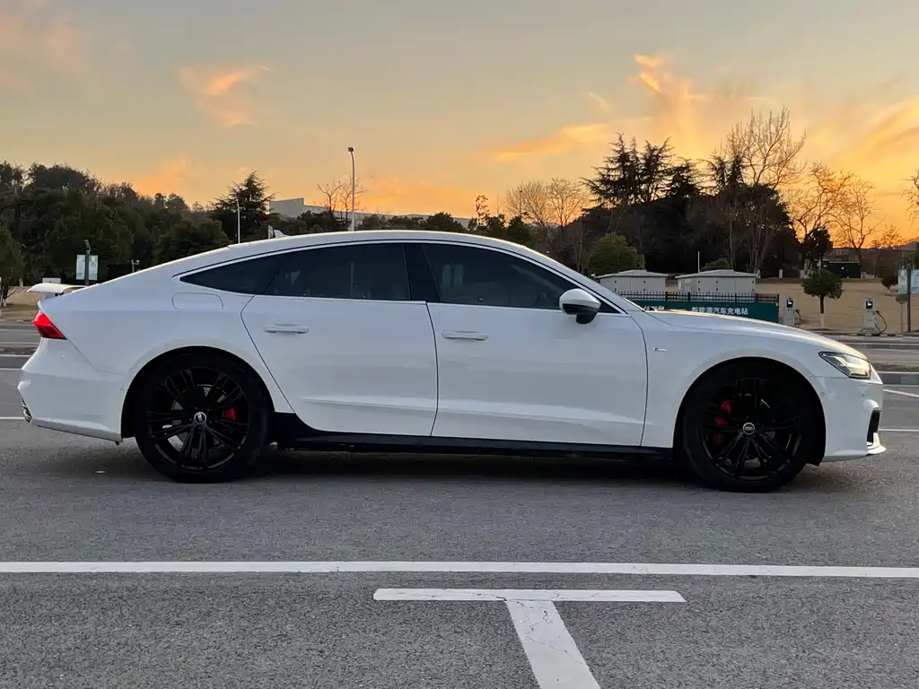 Audi A7 2023 45 TFSI
