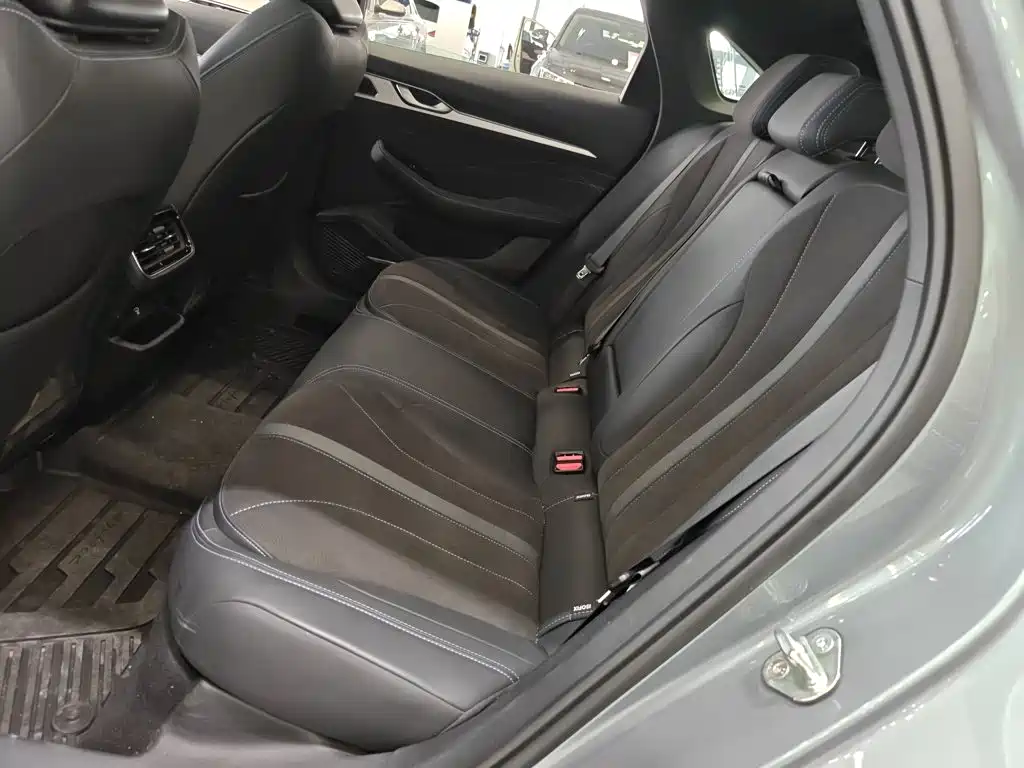 Geely Xingrui — миниатюра 12