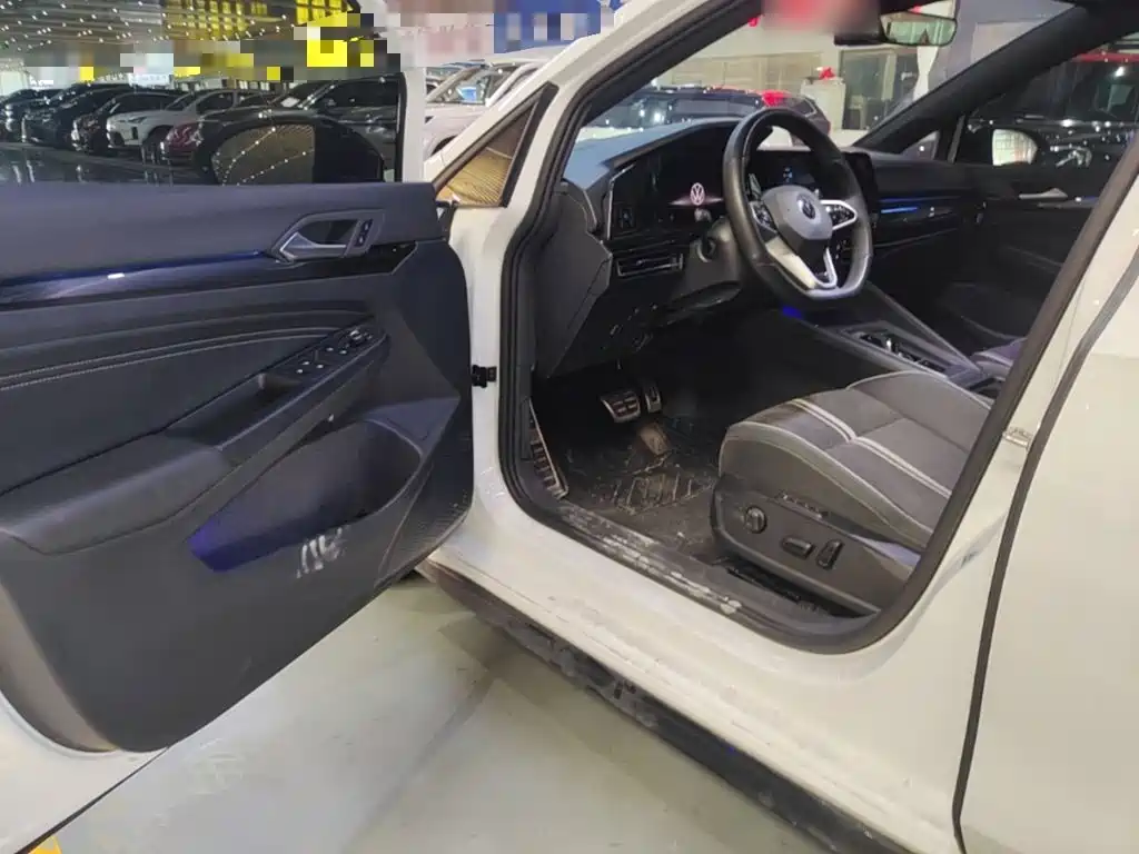 Volkswagen Golf — миниатюра 16