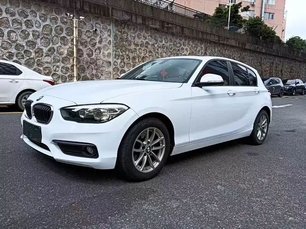 BMW 1 Series (Import)