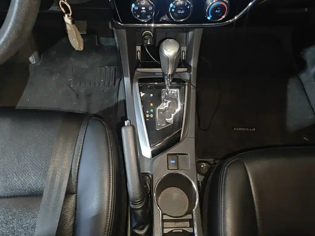 Toyota Corolla — миниатюра 14