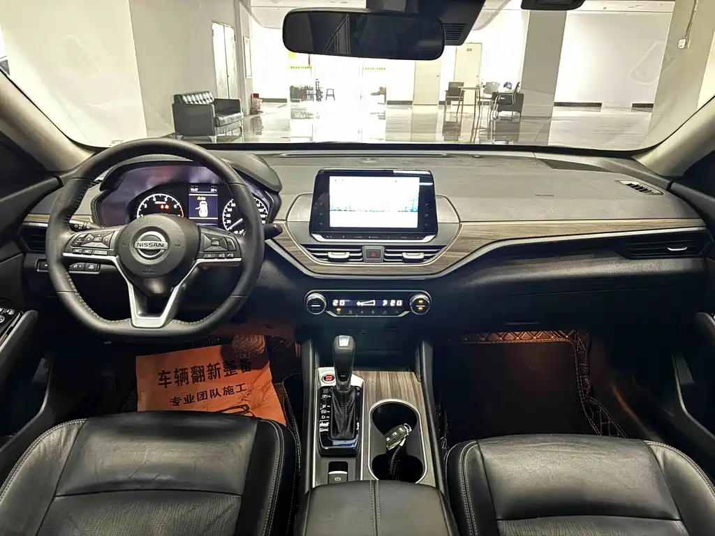 Nissan Teana — миниатюра 7