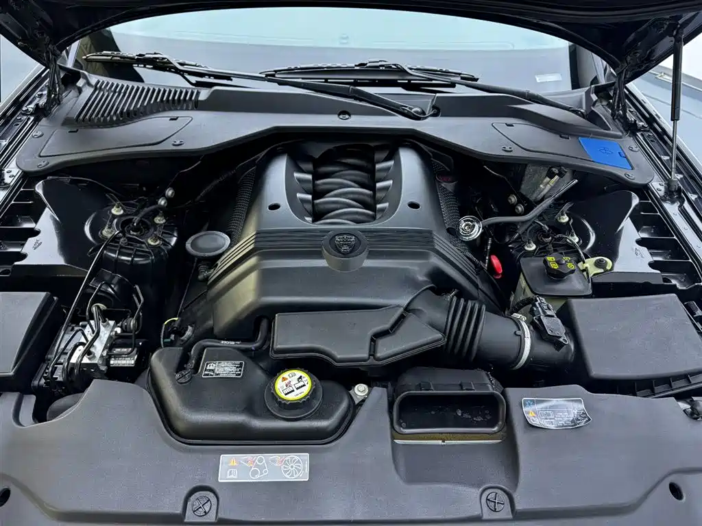 Jaguar XJ 2005 XJ8L 4.2