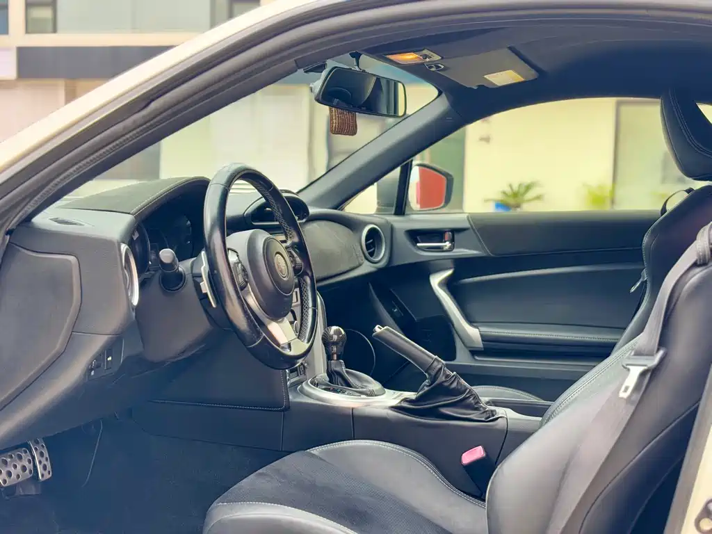 Toyota 86 — миниатюра 4