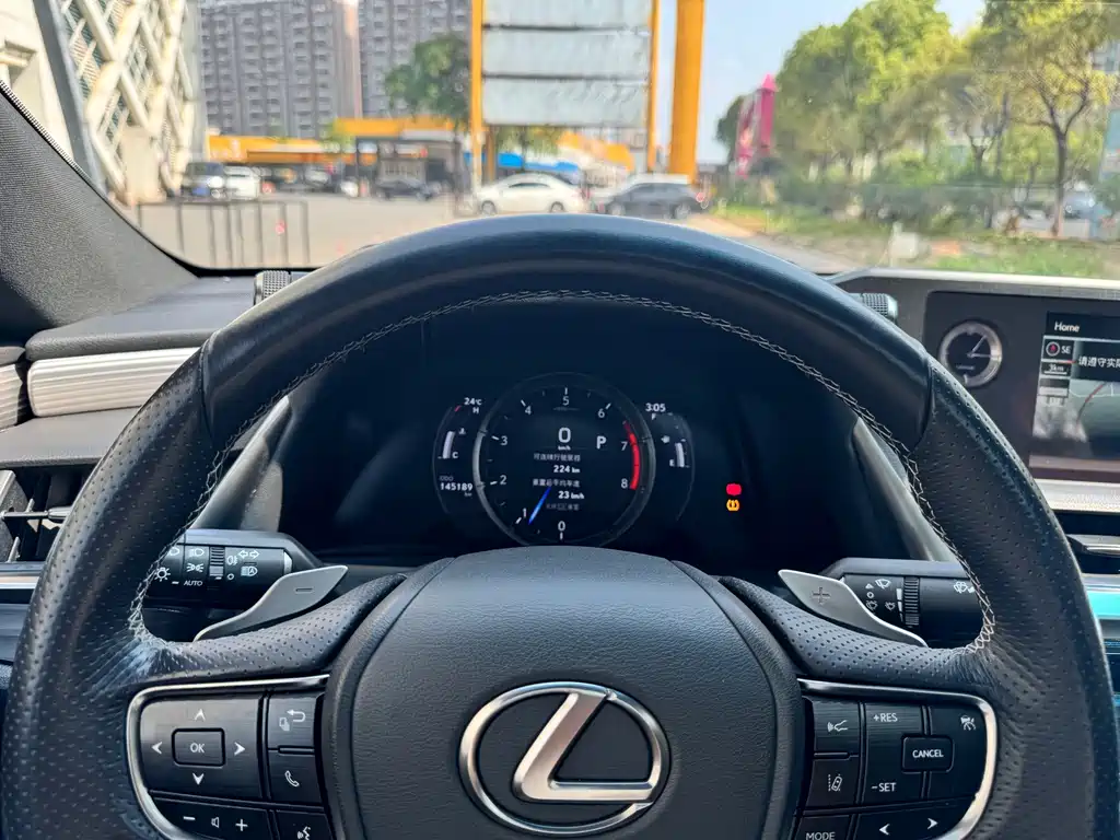 Lexus ES — миниатюра 12